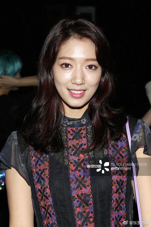 外网娱乐圈的瓜在哪吃,揭秘“瓜源”聚集地